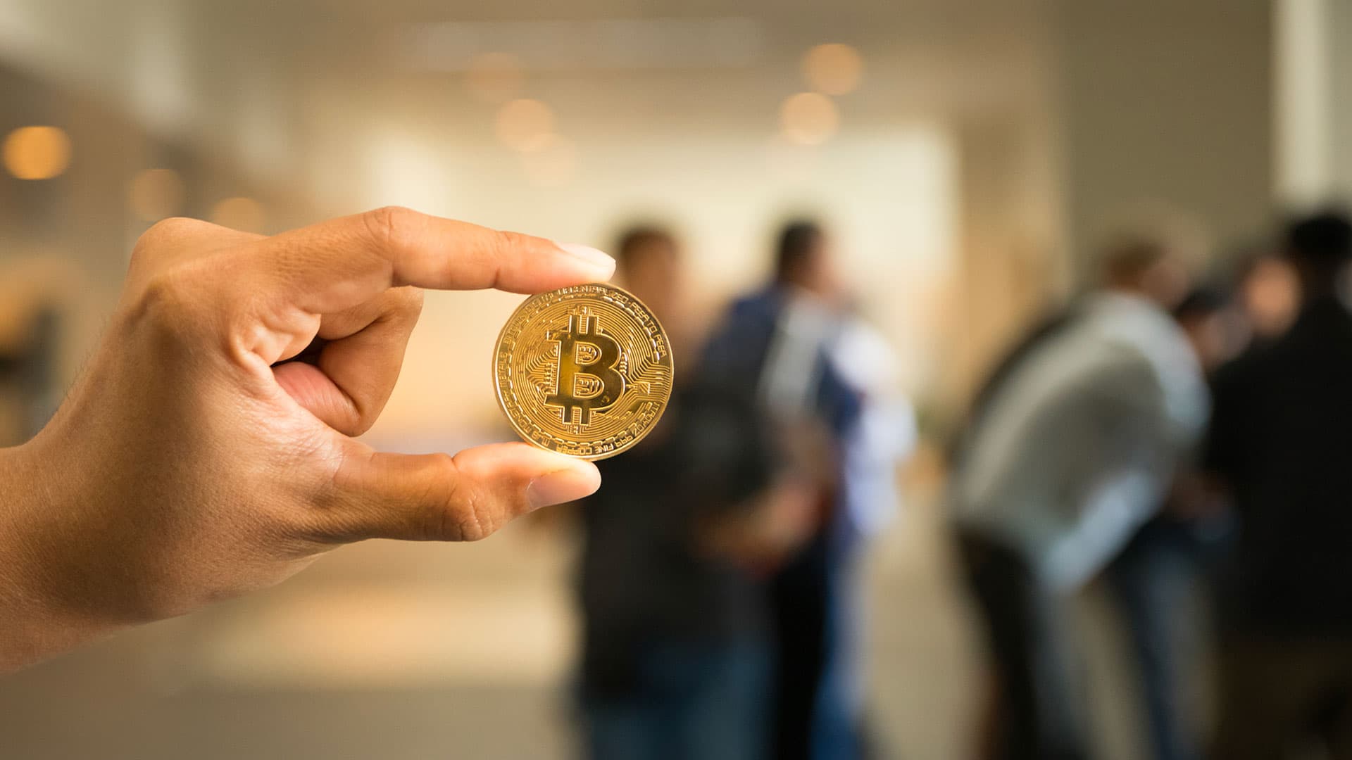 Bitcoin e crypto l’indagine che mostra il cambio di passo degli investitori