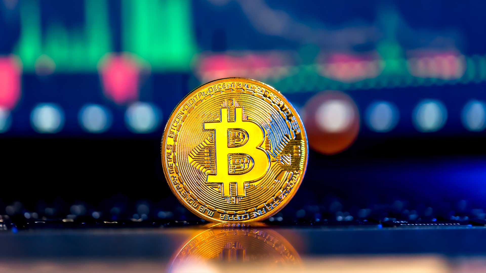 Crollo di Bitcoin e mercati divisi tra accumulo su Coinbase e vendite su Binance